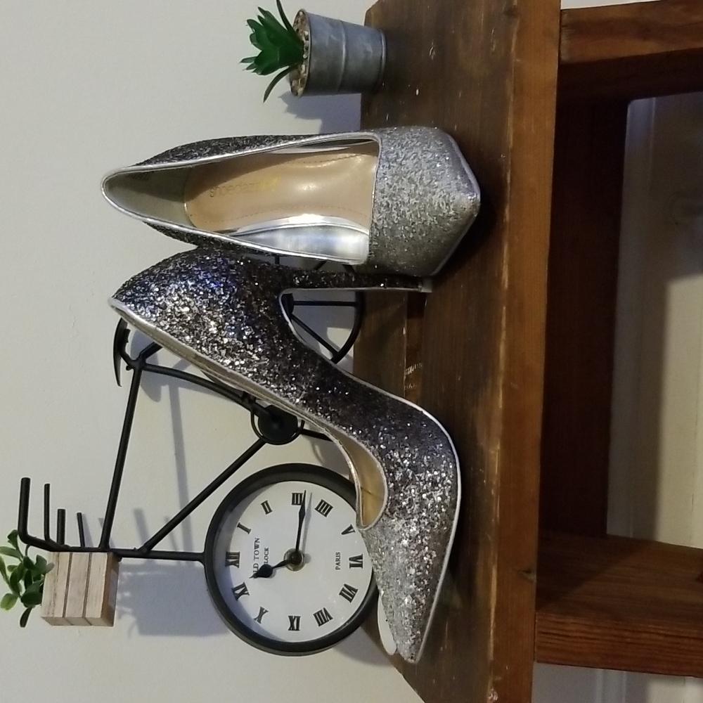 High Heels - Picture 6 of 6
